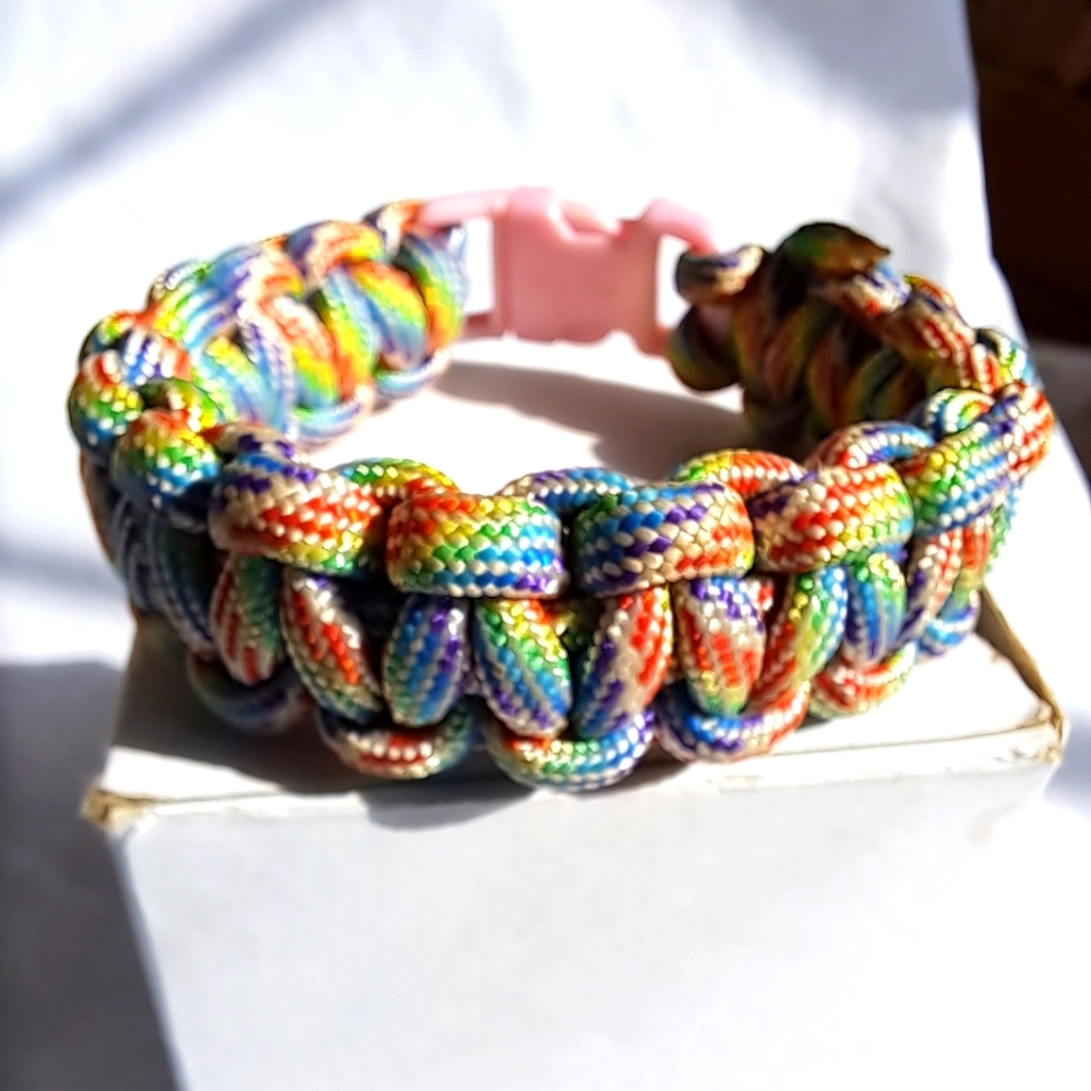Fun Funky Macrame Bracelet